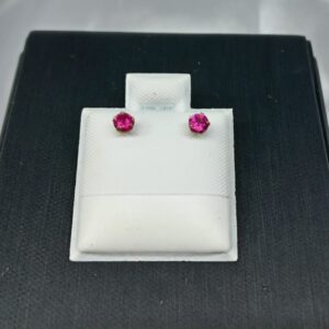 Chispa Fucsia 3mm - Oro 10 K - Cod E03F