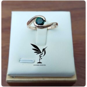 Anillo Piedra Verde Fancy – Oro 10 K – #7 – Code APN03