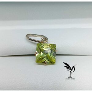 Dije cuadrado - Verde  Circonia - 10 mm - Oro 10 Kilates - Code DP10MMV